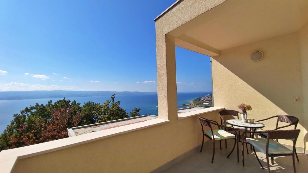 Apartments Borak Omiš Exterior foto